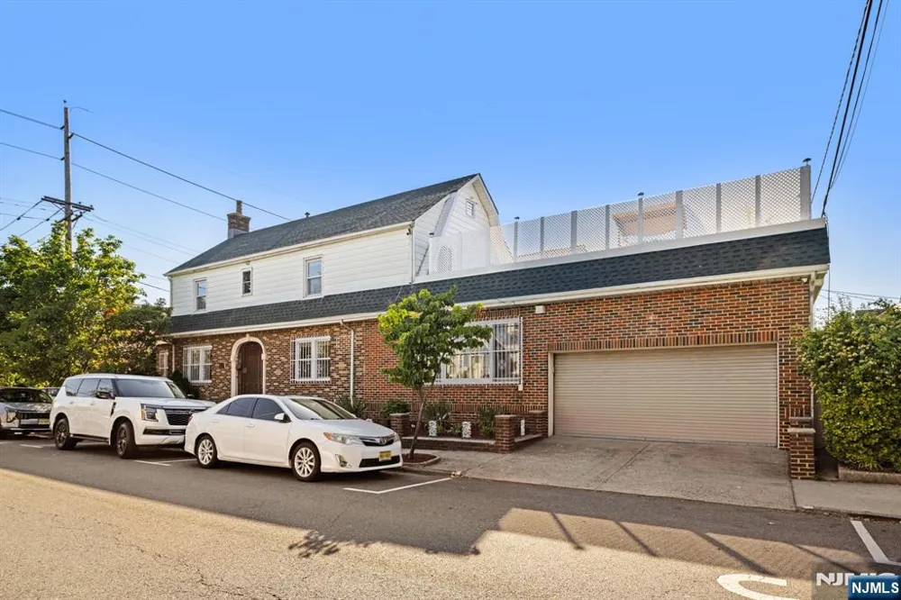 900 79th North Bergen, NJ 07047