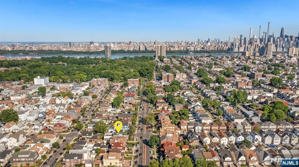 900 79th North Bergen, NJ 07047