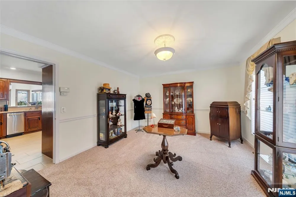 12 Laurel Hill Road Rockaway Township, NJ 07435