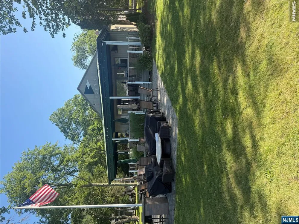12 Laurel Hill Road Rockaway Township, NJ 07435