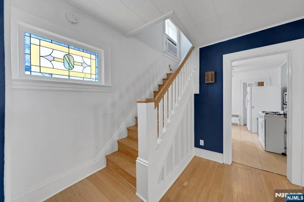 434 3rd Avenue Roselle, NJ 07203