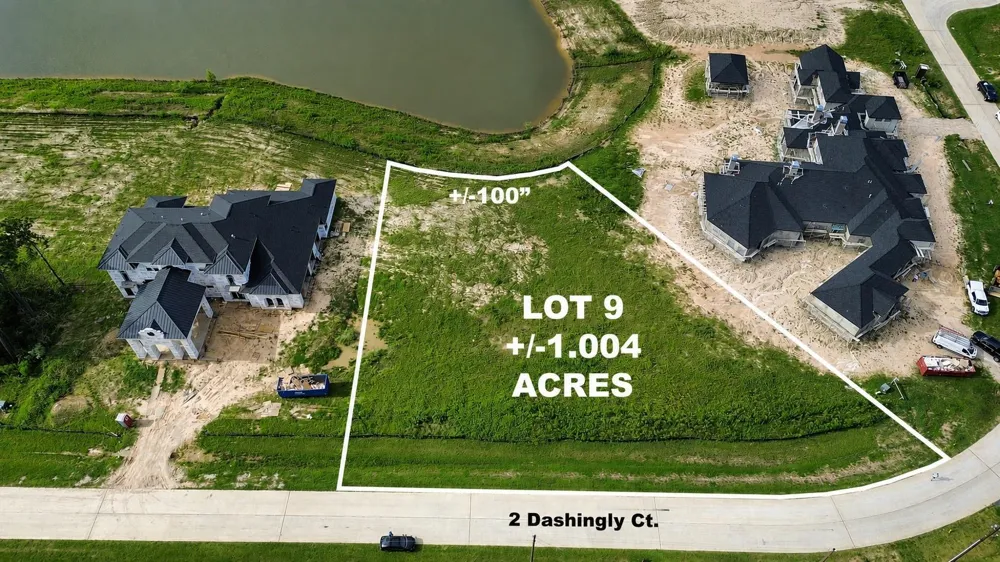 2 Dashingly Court Tomball, TX 77377