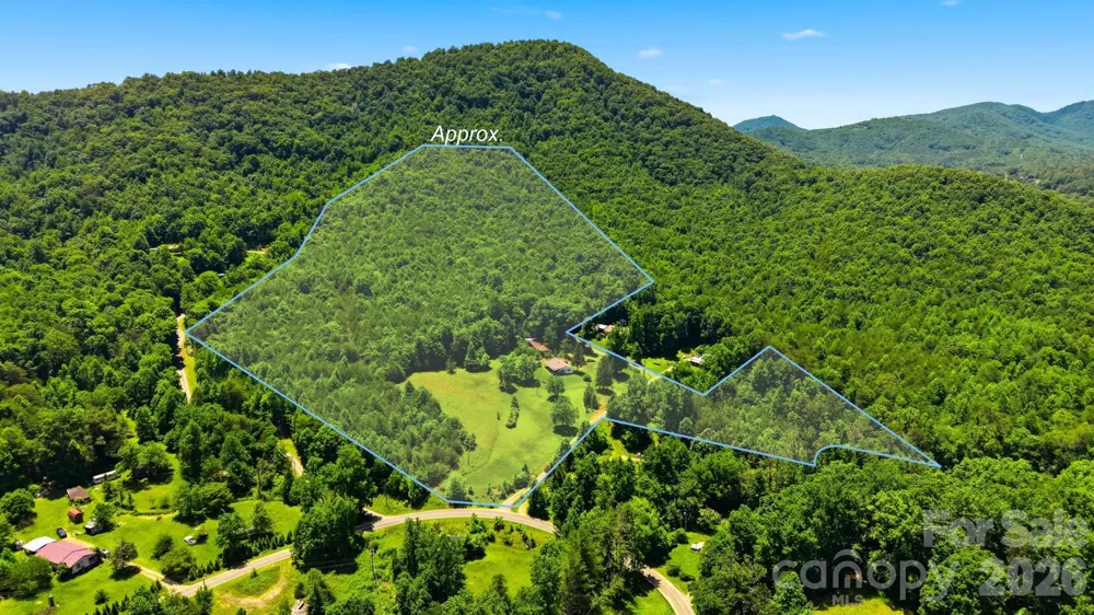 95 FieldStream Drive Marion, NC 28752