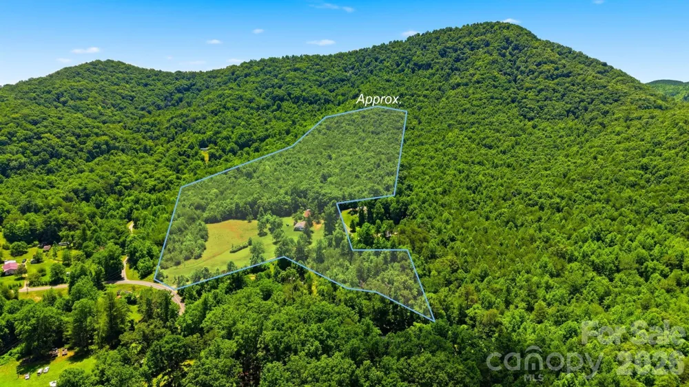 95 FieldStream Drive Marion, NC 28752