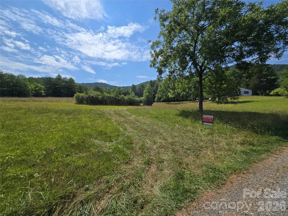 95 FieldStream Drive Marion, NC 28752
