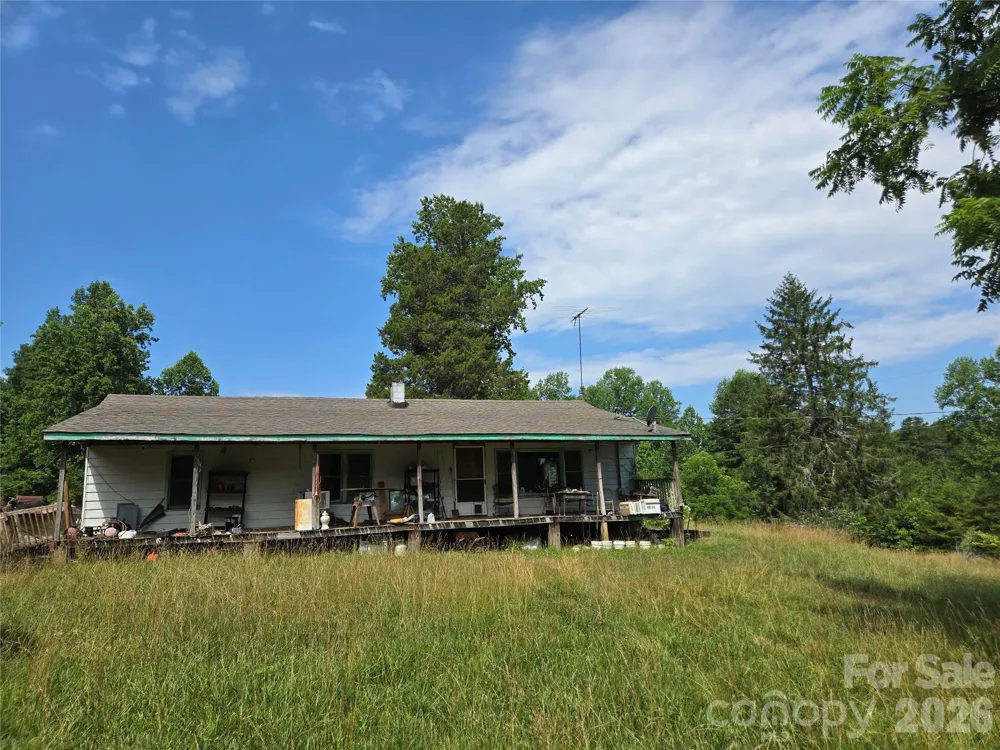 95 FieldStream Drive Marion, NC 28752