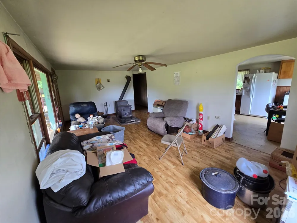95 FieldStream Drive Marion, NC 28752