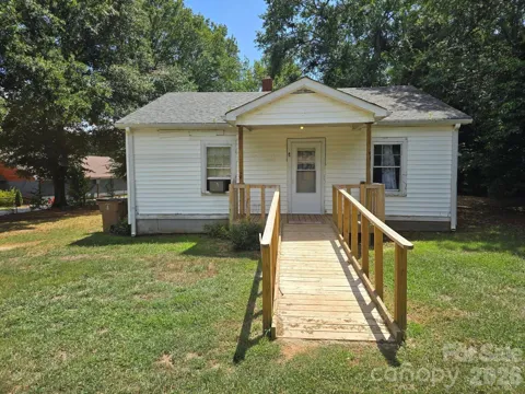 106 Lily Street