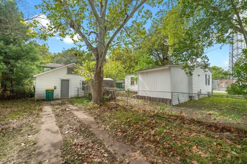 404 7th Street