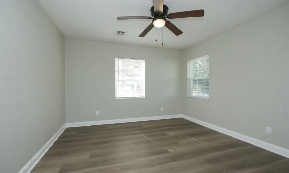 404 7th Street Baytown, TX 77520