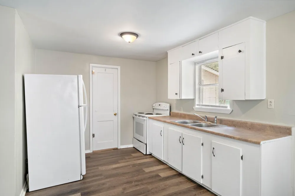 404 7th Street Baytown, TX 77520