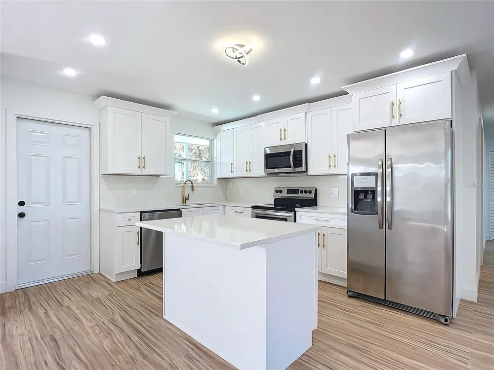 1428 MARGINA AVENUE Daytona Beach, FL 32114