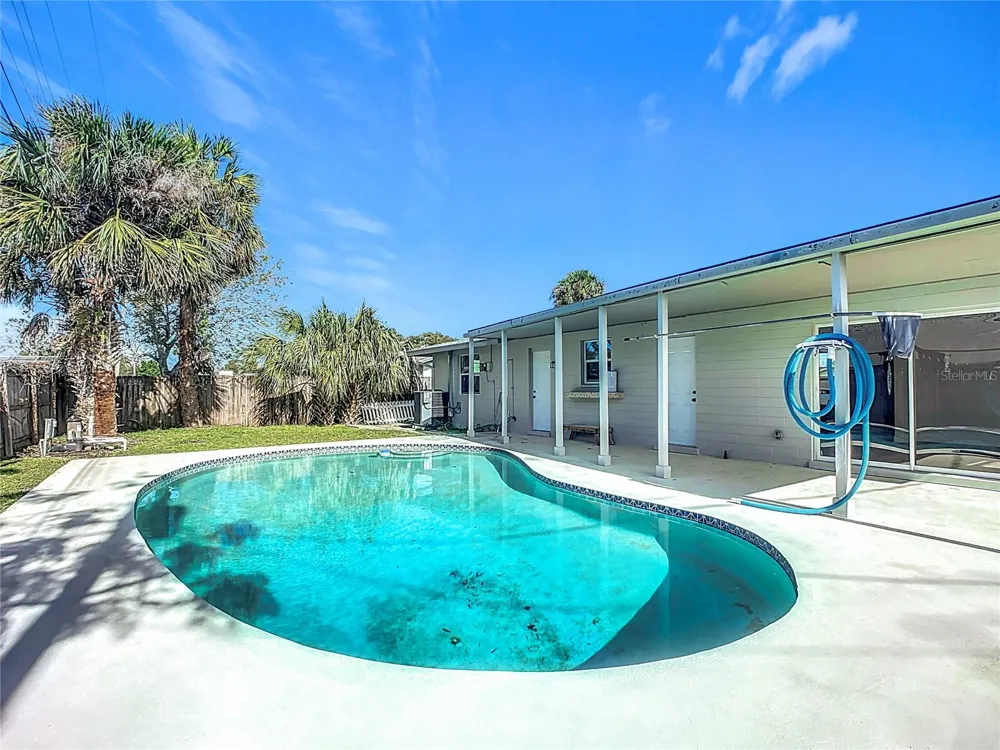 1428 MARGINA AVENUE Daytona Beach, FL 32114