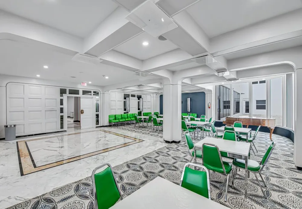 2751 S Ocean Drive #1008 Hollywood, FL 33019