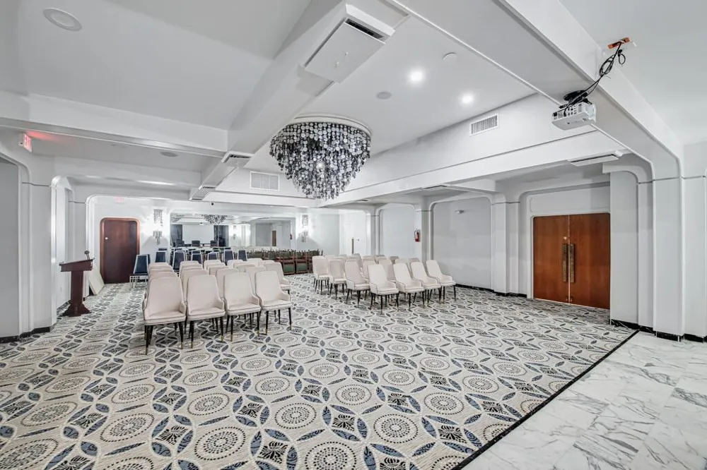 2751 S Ocean Drive #1008 Hollywood, FL 33019