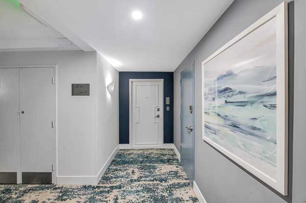 2751 S Ocean Drive #1008 Hollywood, FL 33019
