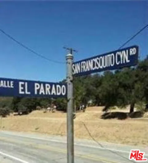 0 Calle El Parado