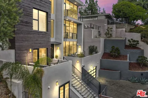 6459 Rodgerton Drive