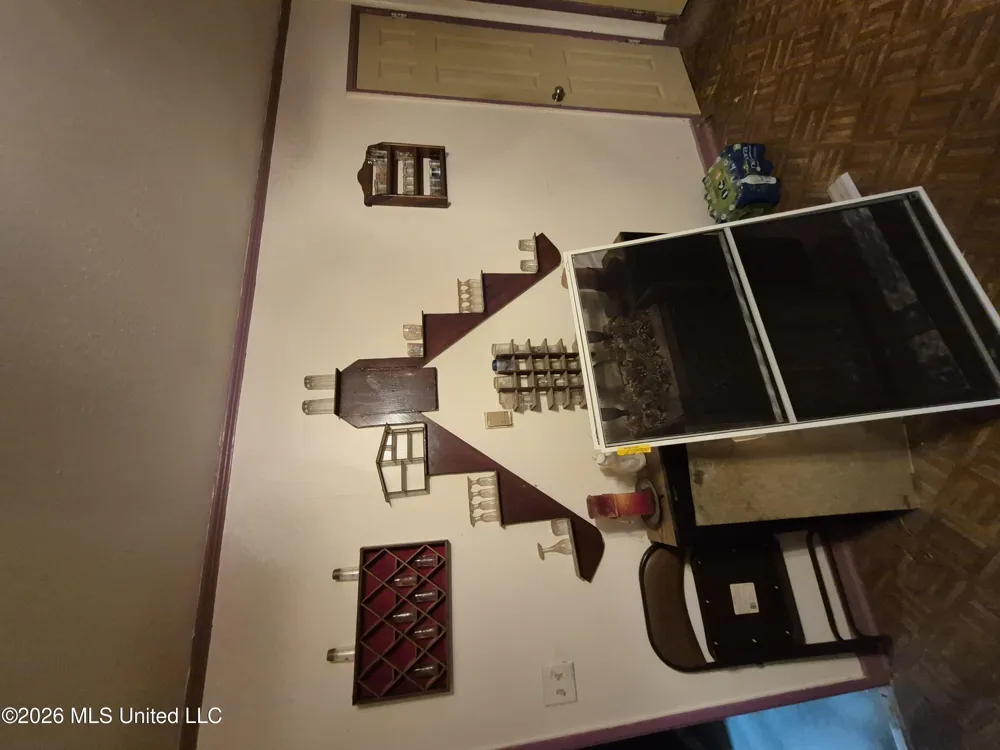 1503 Pecan Drive Hattiesburg, MS 39401