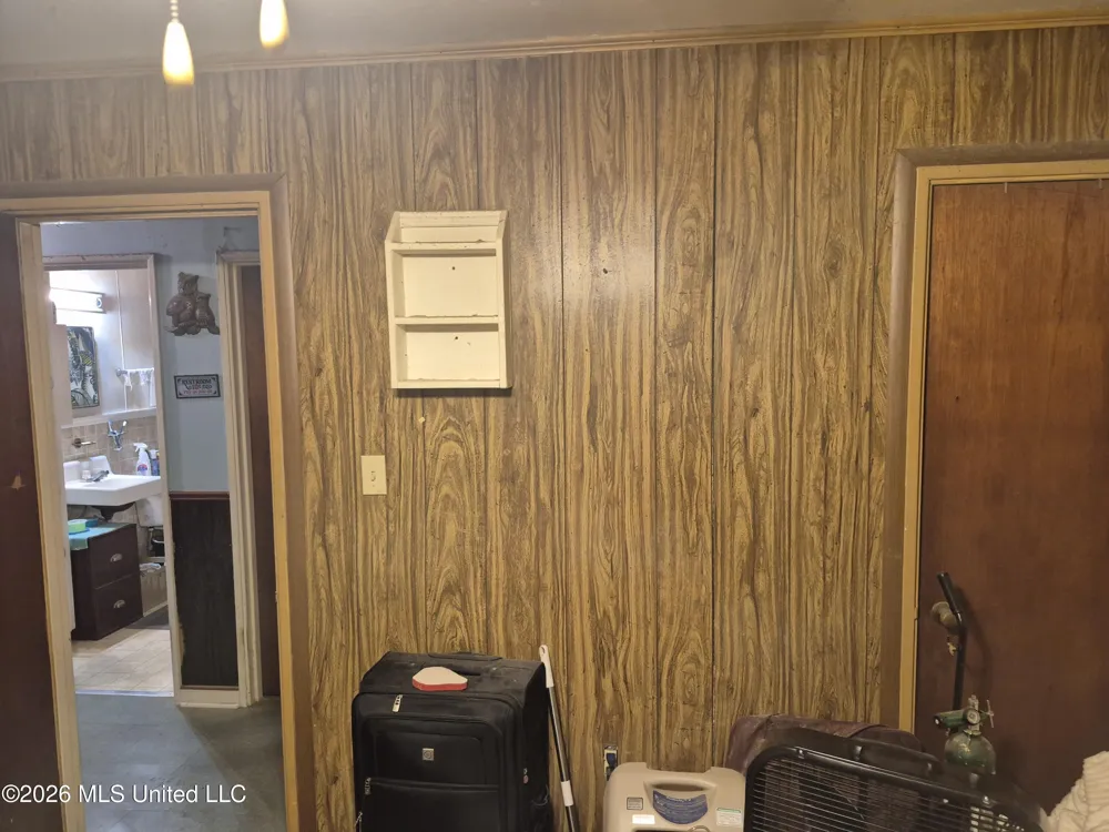 1503 Pecan Drive Hattiesburg, MS 39401