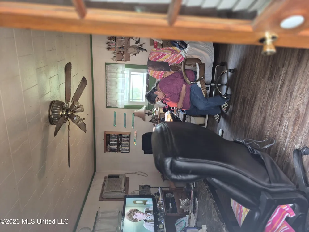 1503 Pecan Drive Hattiesburg, MS 39401