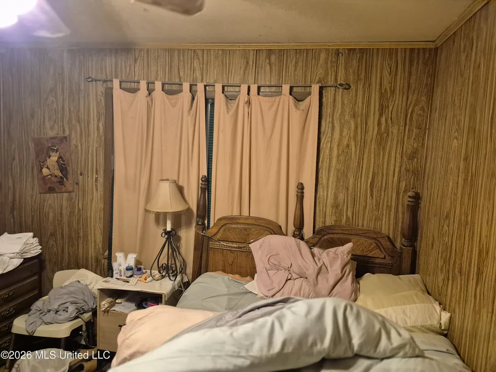 1503 Pecan Drive Hattiesburg, MS 39401