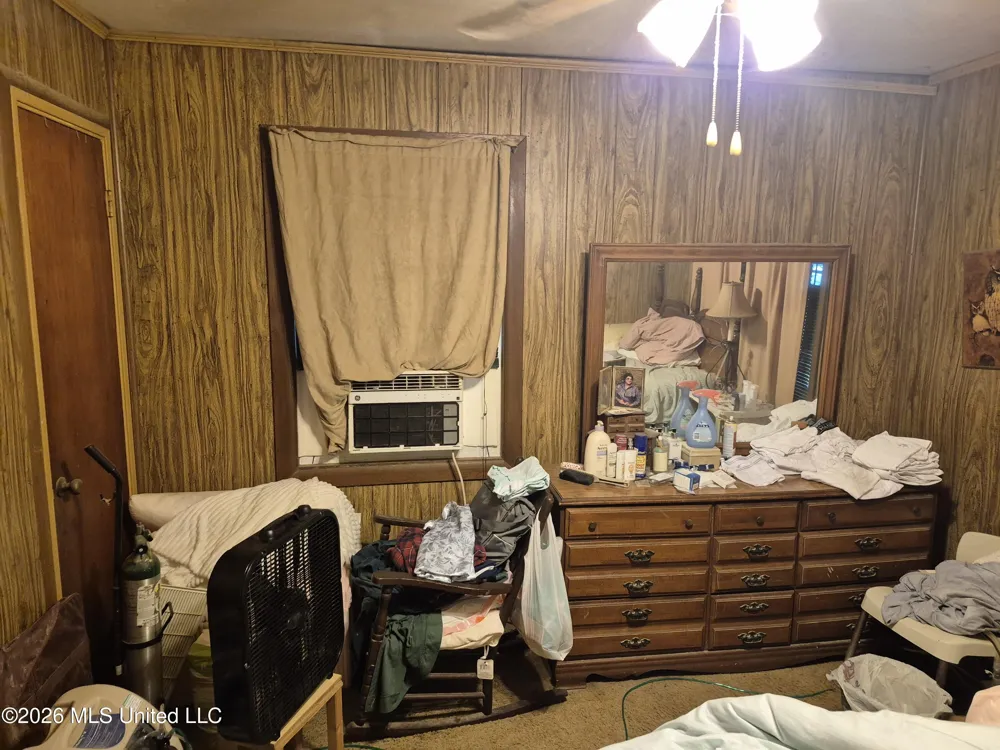 1503 Pecan Drive Hattiesburg, MS 39401