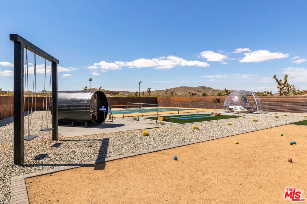 3000 Rockwood Road Joshua Tree, CA 92252
