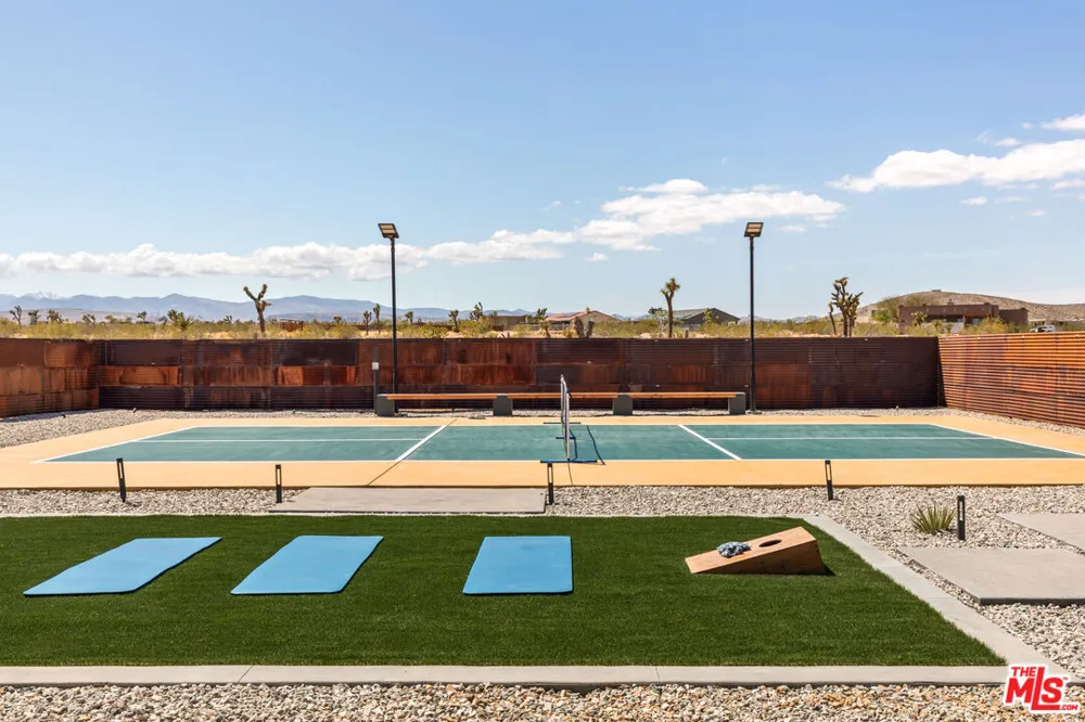 3000 Rockwood Road Joshua Tree, CA 92252