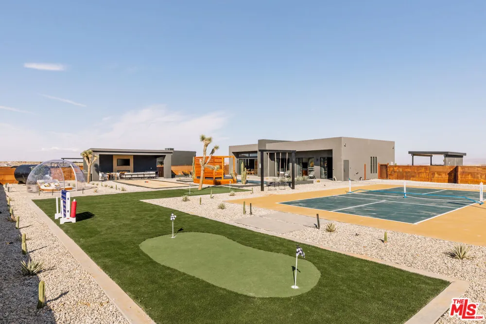 3000 Rockwood Road Joshua Tree, CA 92252