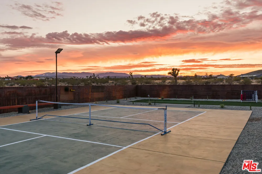 3000 Rockwood Road Joshua Tree, CA 92252