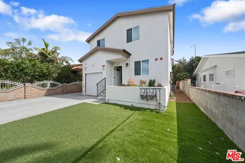 5912 S Flower Street