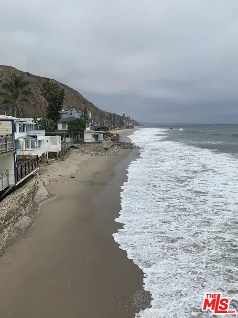 21062 Pacific Coast Hwy