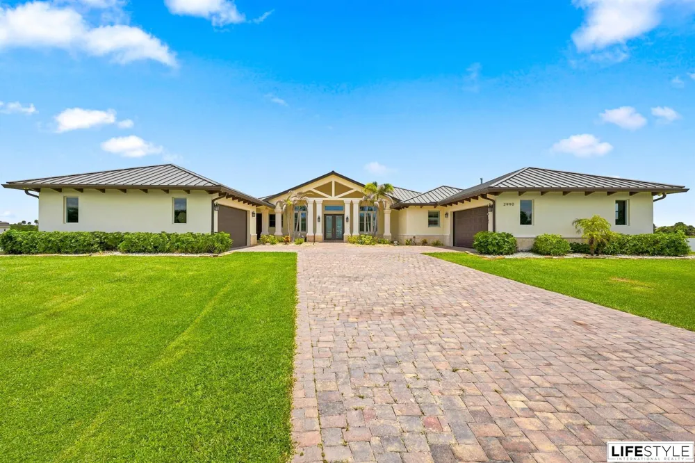 2990 JOHNSTON ROAD Fort Pierce, FL 34951