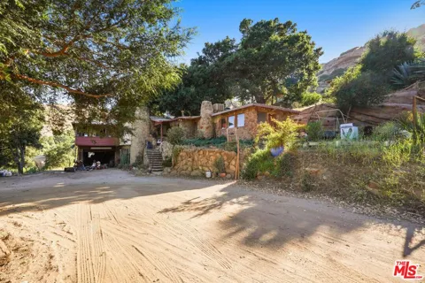 670 Bryant Drive