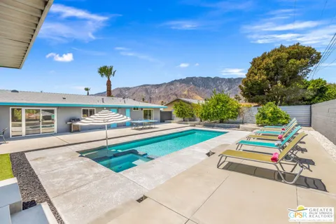 490 E Molino Road