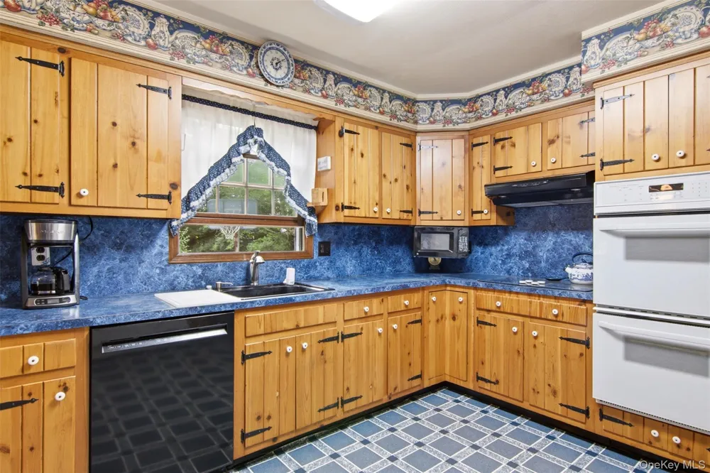 1 Gaul Road Setauket, NY 11733
