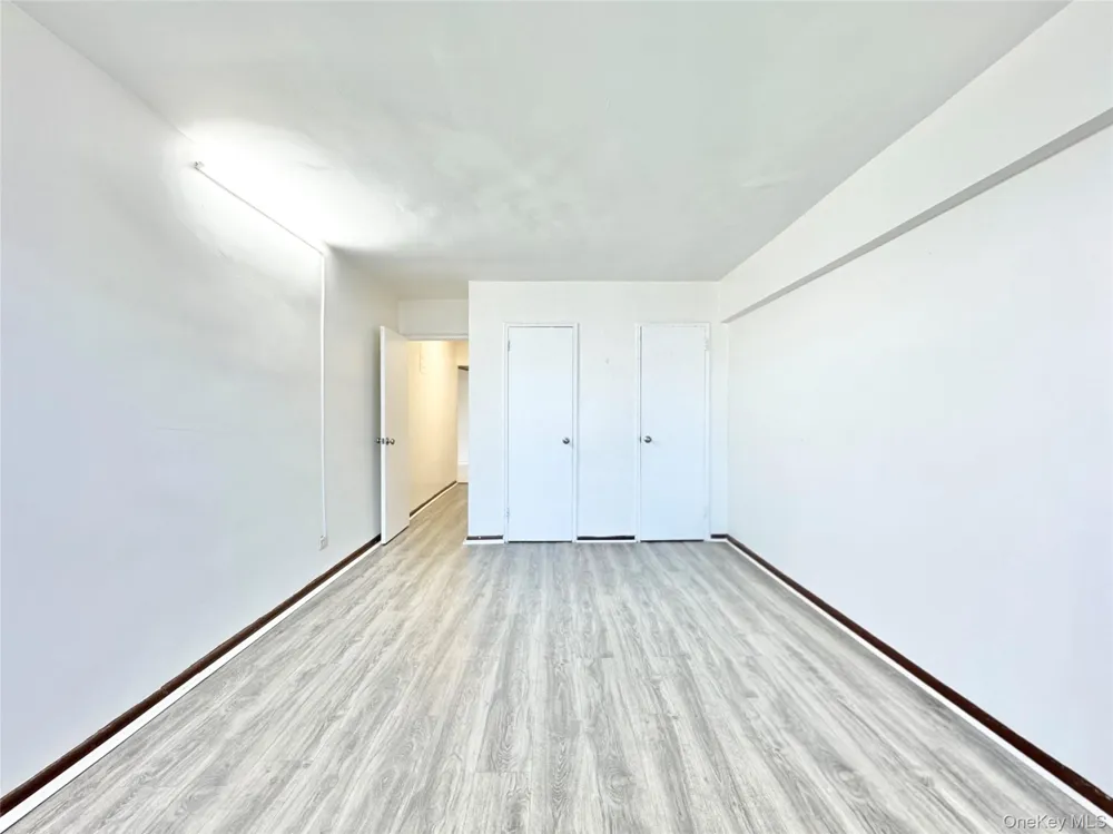 83-25 Vietor Avenue #5C Elmhurst, NY 11373