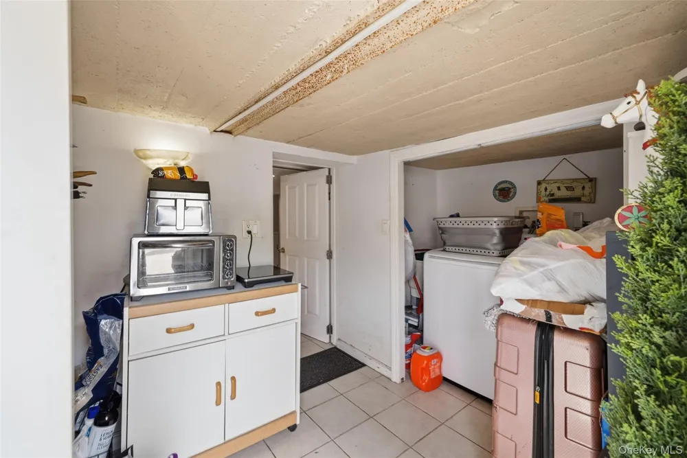 140 E Pine Street Long Beach, NY 11561