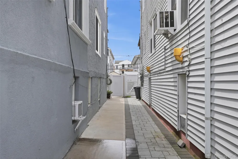 140 E Pine Street Long Beach, NY 11561