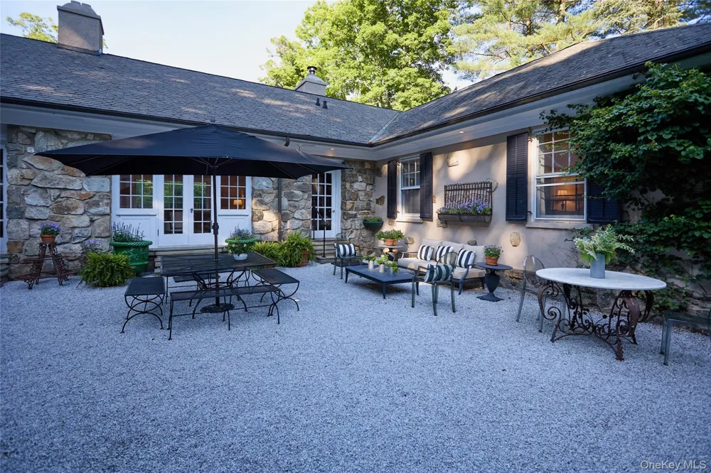 55 Mountain Farm Road Tuxedo Park, NY 10987