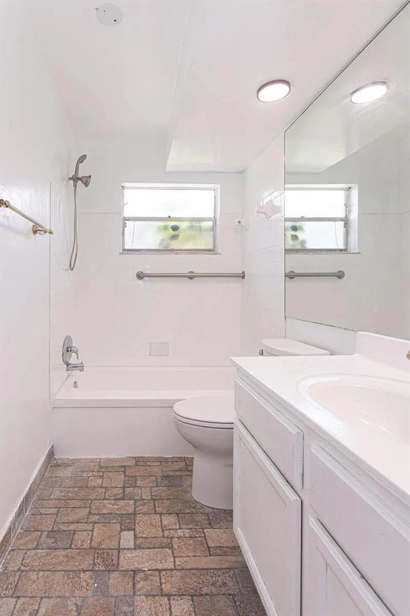 202 Sparrow Drive #1 Royal Palm Beach, FL 33411
