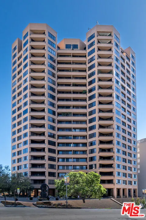 10430 Wilshire Boulevard