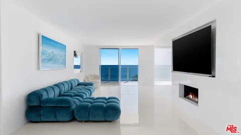22548 Pacific Coast Hwy