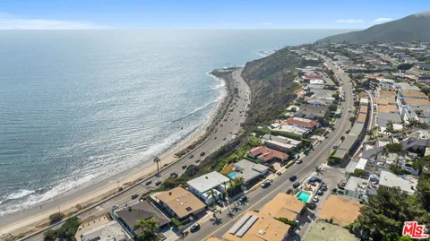 18111 Coastline Drive