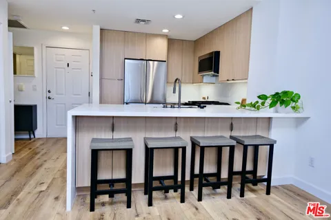 13200 Pacific Promenade
