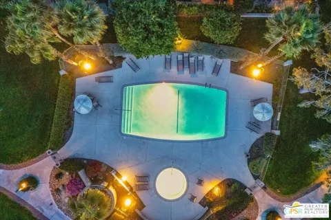 1129 Trofeo Circle