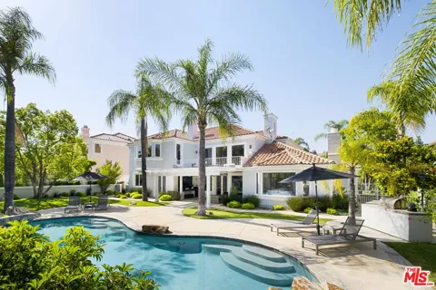 5325 Collingwood Circle