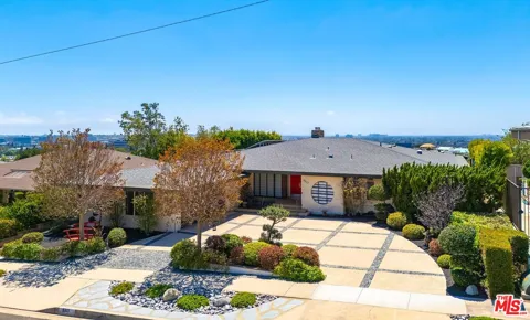 5311 Shenandoah Avenue