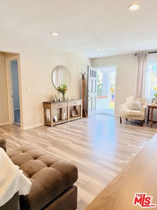 2940 Live Oak Street Huntington Park, CA 90255